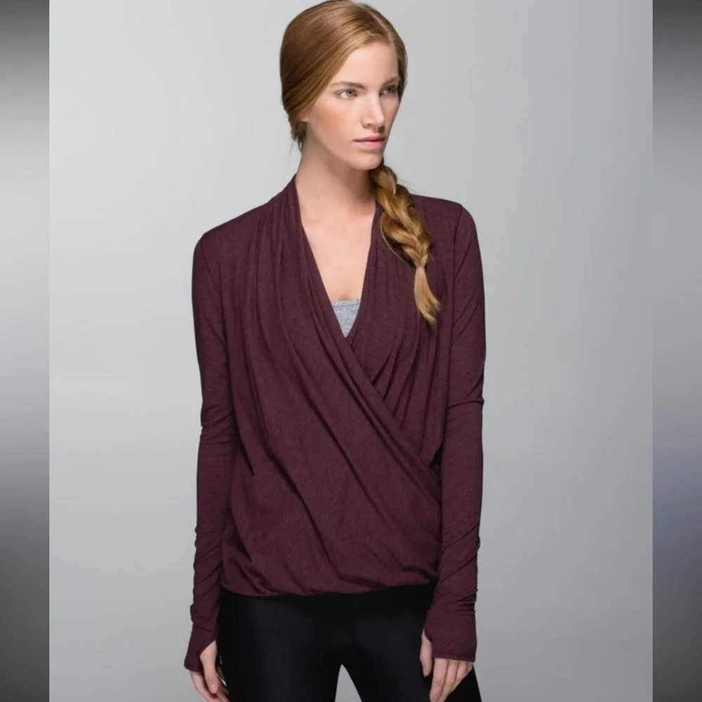 Lululemon-Radiant Long Sleeve